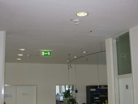 cnt_holding_1_20120505_1783250070